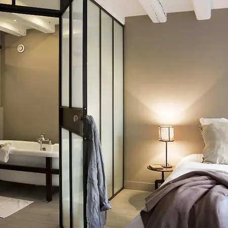 Voyage Desirable - De La Terre A La Lune Apartamento Nantes